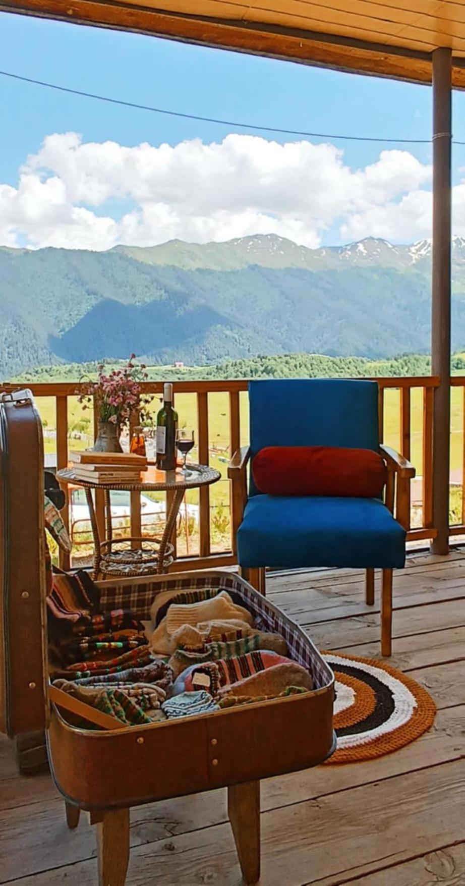 Nadiani Hostel Омало Экстерьер фото